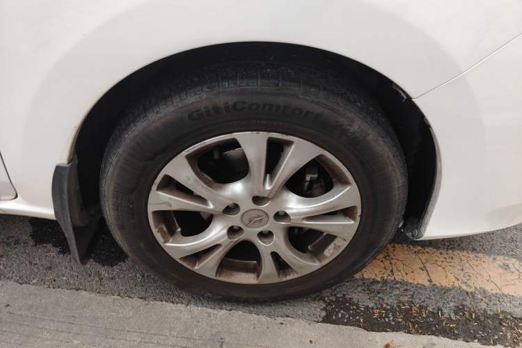 Used Haima V70 2016 2.0L Manual - Enjoyment Version 6 Seats