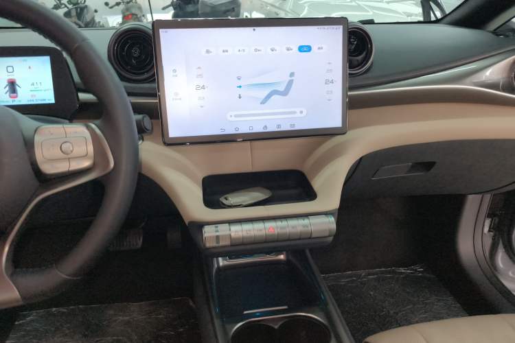 Used BYD Dolphin 2023 420 km Free Version