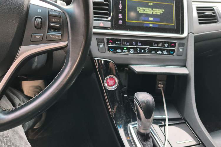 Used Honda Spirior 2015 2.4L Prestige Edition
