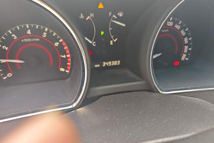 Used Toyota Highlander 2009 2.7L Two-Wheel Drive 7-Seater Luxury Edition
