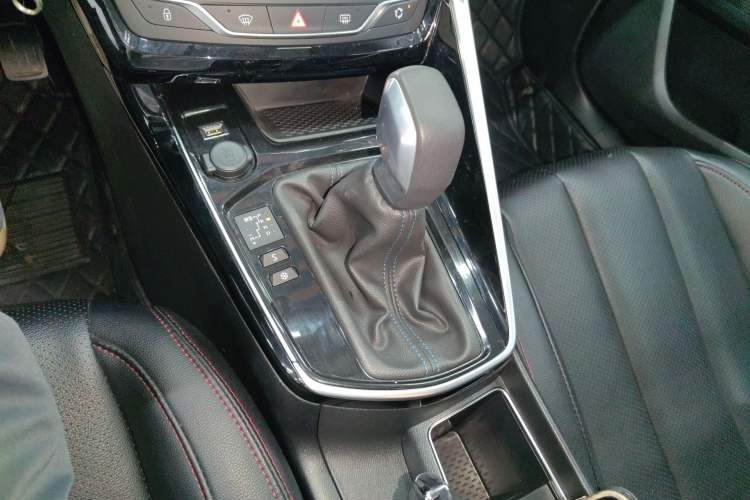 Used Peugeot 308 2018 1.6L Automatic Luxury Edition