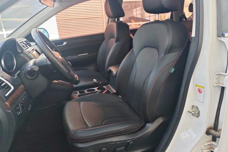 Used Haval H6 2017 Red-Label Sport Edition 1.5T Manual Two-Wheel Drive Elite Model