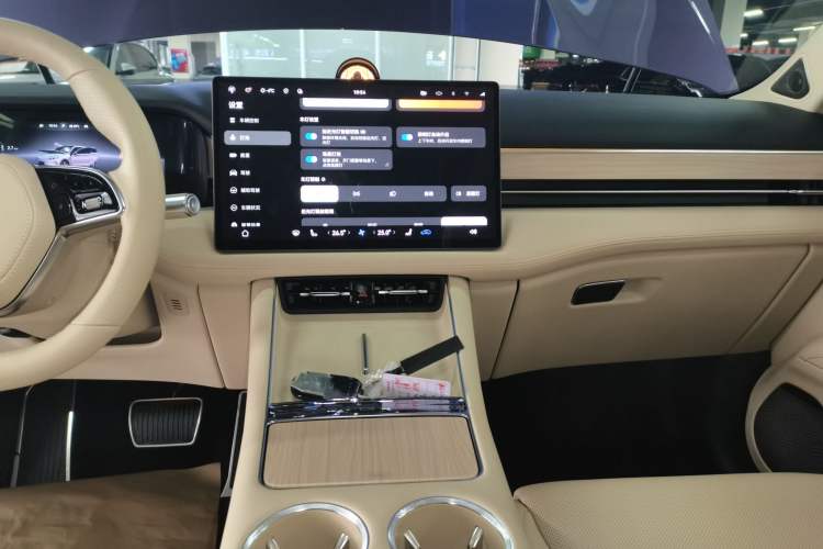 Used Hima AITO M5 2025 Extended-Range Ultra All-Wheel-Drive Version
