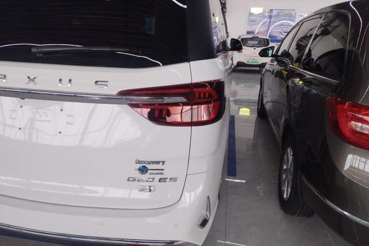 Used SAIC MAXUS G20 2023 Facelifted ES 2.0T Gasoline Automatic Value Edition
