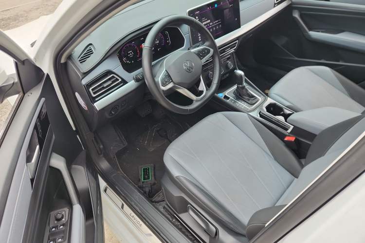 Used Volkswagen Lavida 2023 1.5L Automatic Starry Sky 5 Million Edition Driver Seat