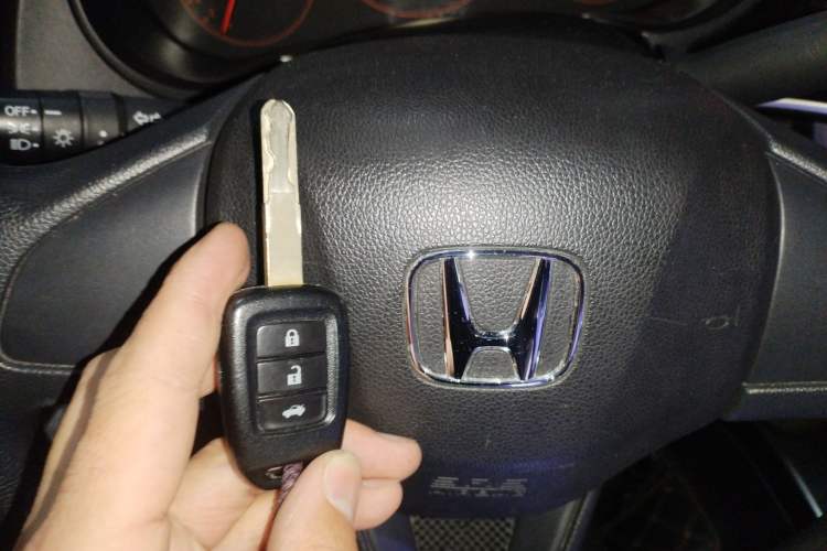 Used Honda Greiz 2016 1.5L CVT Classic Edition