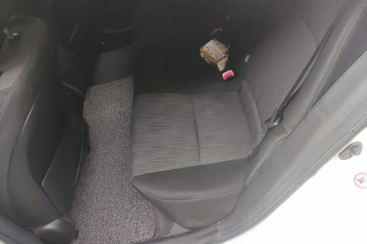Used Toyota Reiz 2010 2.5S Fashion Elite Edition Left Rear Seat