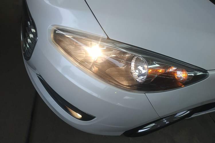 Used Peugeot 308 2014 Enjoy Edition Classic 1.6L Automatic Premium Model Left Front Headlight