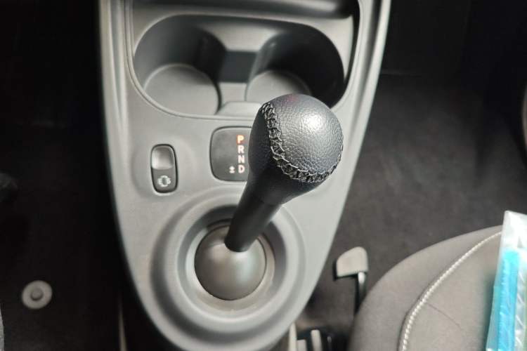 Used smart fortwo 2018 1.0L 52kW Convertible Passion Edition China V Standard
