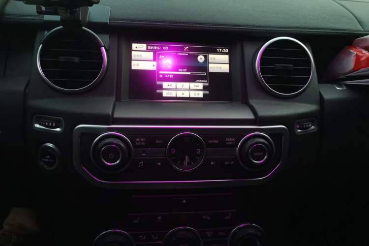 Used Land Rover Discovery 2016 3.0 SC Obsidian Black Heritage Edition HSE