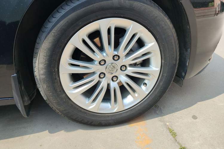 Used Buick LaCrosse 2016 30H Elite Edition