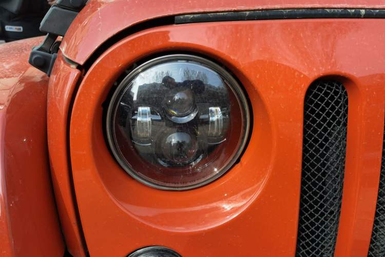 Used Jeep Wrangler 2015 3.0L Sahara Four-Door Comfort Edition
