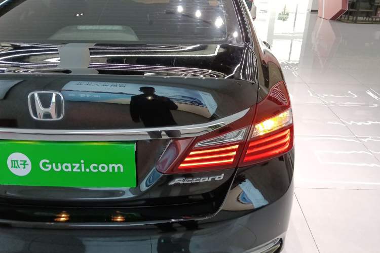 Used Honda Accord 2016 2.0L Comfort Edition Exterior 3