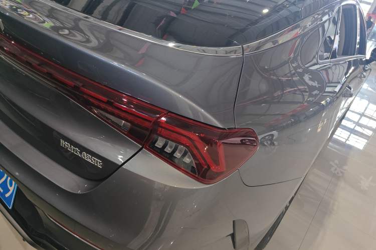 Used Kia K5 2021 380T GT-Line Refreshed Edition
