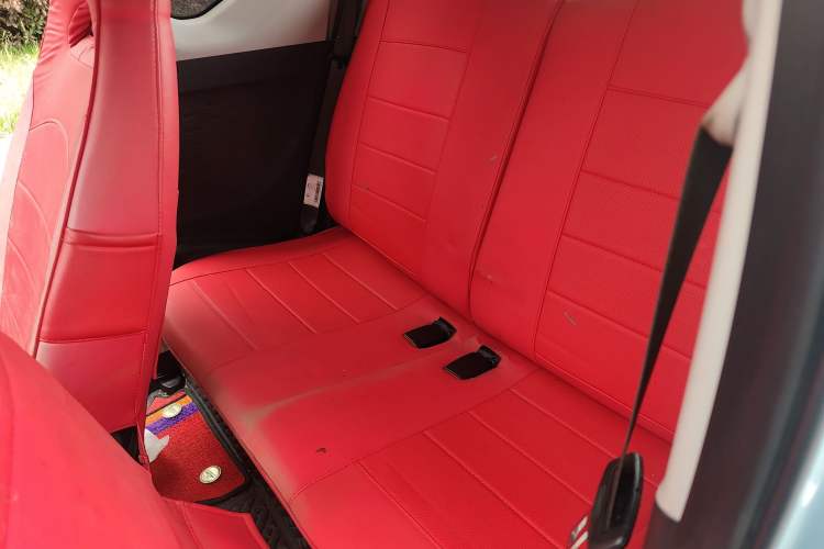 Used Wuling Hongguang MINIEV 2021 Macaron Fashion Edition Lithium-Ion Battery Left Rear Seat
