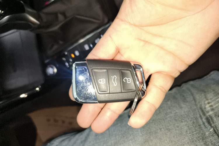 Used Volkswagen Passat 2023 330TSI Luxury Edition
