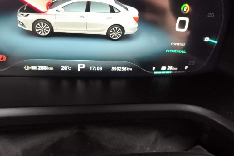 Used Roewe i6 New Energy 2017 45T Hybrid Connect & Smart Enjoyment Edition
