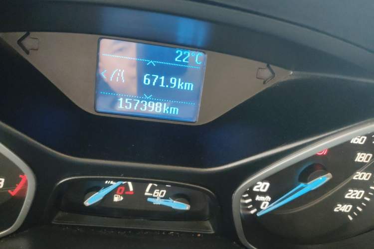 Used Ford Focus 2012 Sedan 1.6L Manual Fashion Edition
