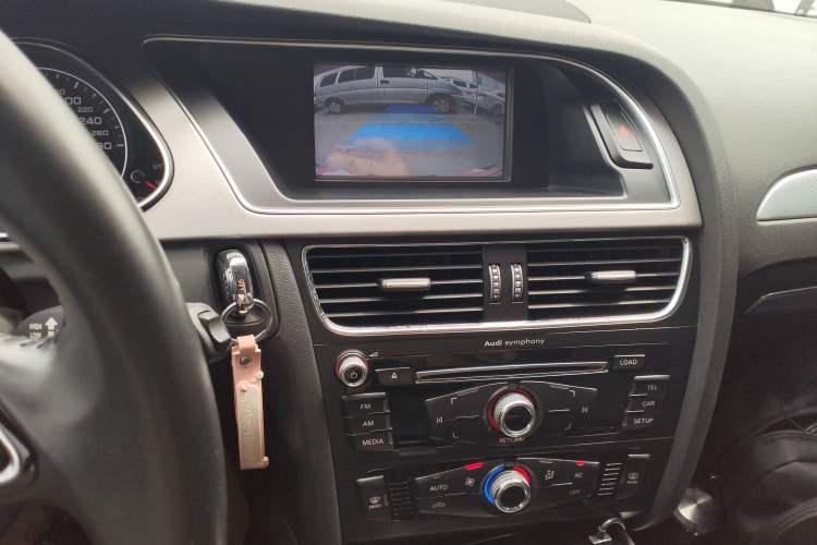 Used Audi A4L 2013 35 TFSI Automatic Standard Model
