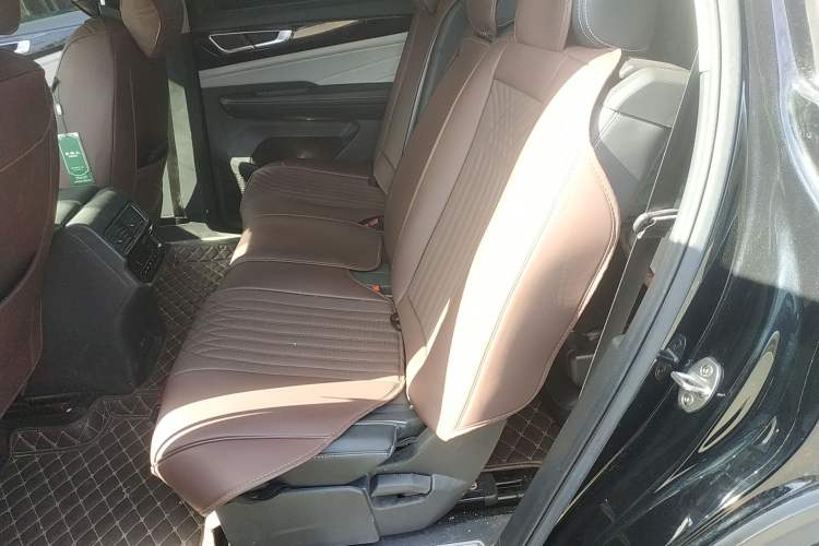 Used Volkswagen Teramont 2023 380TSI Four-Wheel Drive Luxury Edition Left Rear Seat