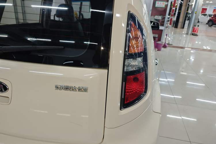 Used Kia Soul 2013 1.6L AT Premium
