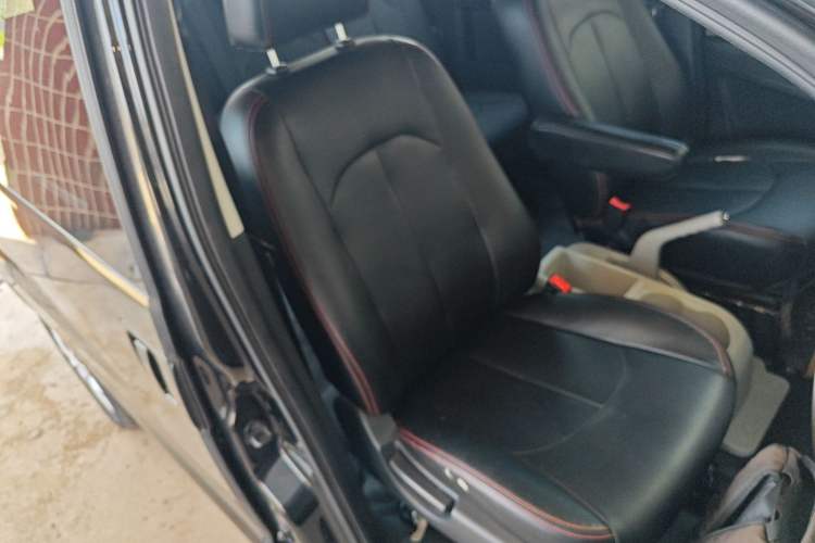 Used JAC Refine M3 2019 Creator Edition 1.8L Luxury Model