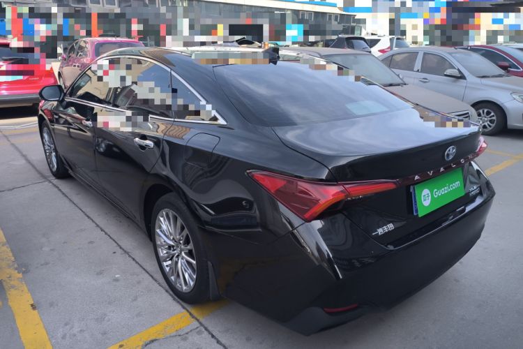 Used Toyota Avalon 2022 Dual-Engine 2.5L XLE Premium Edition
