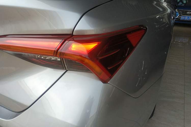 Used Toyota Avalon 2022 2.0L Luxury Edition