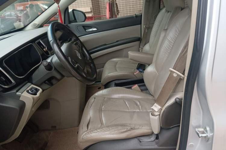 Used Buick GL8 2011 3.0L GT Luxury Business Haoya Edition Left Front Seat