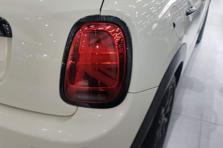 Used MINI 2018 1.5T COOPER Classic Edition Five-Door Version
