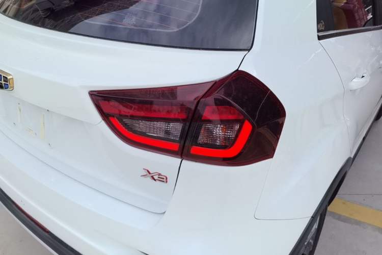 Used Geely Auto Vision X3 2020 1.5L CVT Luxury Model
