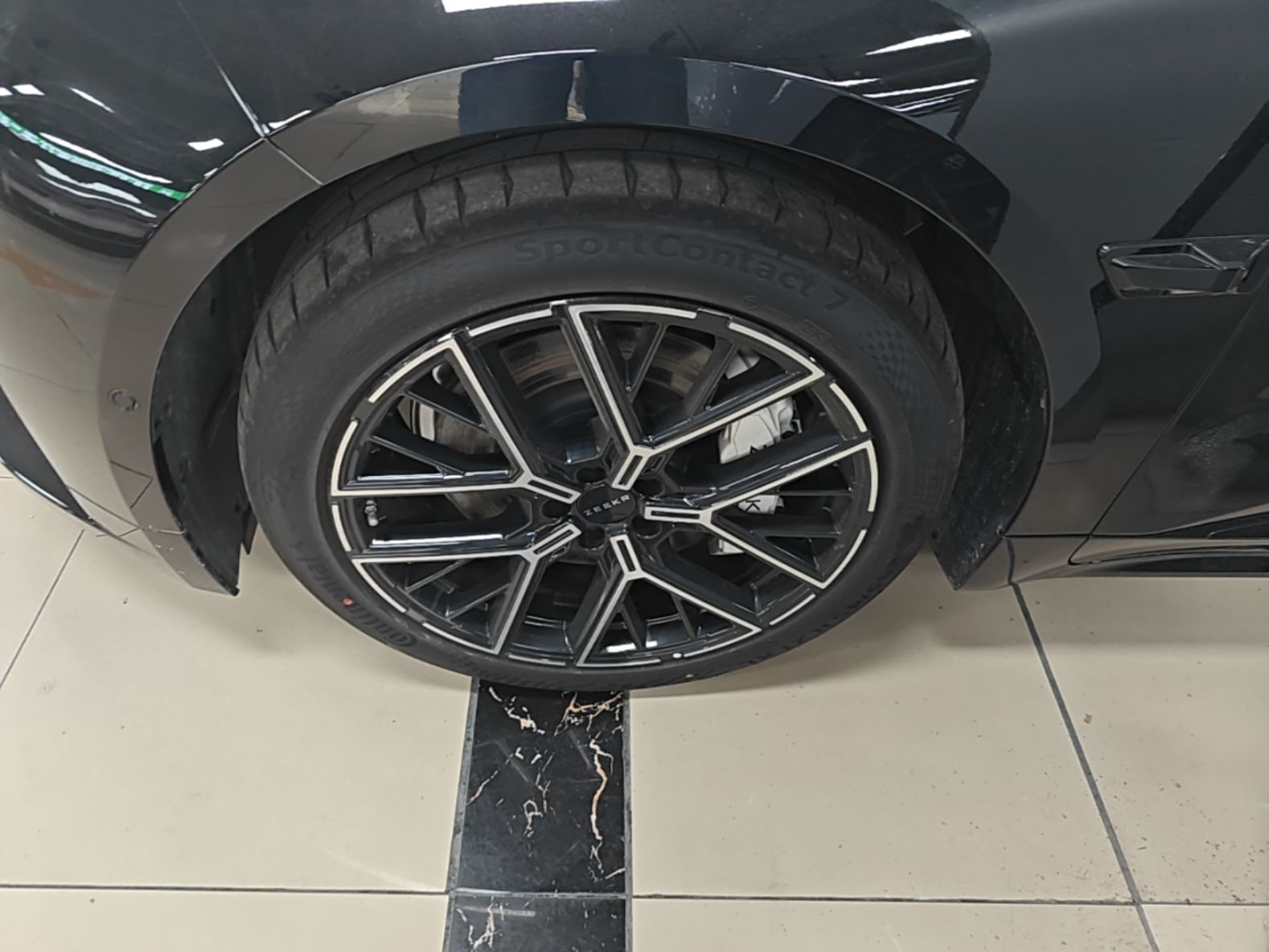 Zeekr 001 2026 Model 103° Rear-Drive Max Version — снимка 10