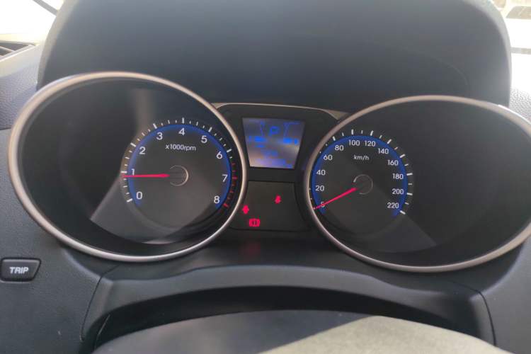 Used Hyundai ix35 2013 2.0L Automatic Two-Wheel Drive Smart GLS China V Standard