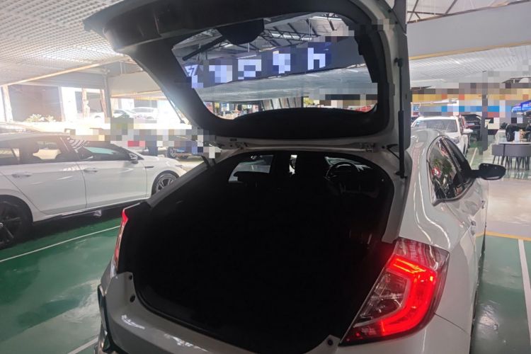 Used Honda Civic 2021 HATCHBACK 220TURBO CVT Dynamic Control Trunk