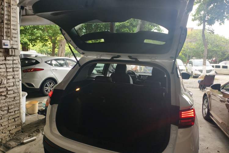 Used Geely Auto Coolray 2024 1.5T DCT Longteng Edition