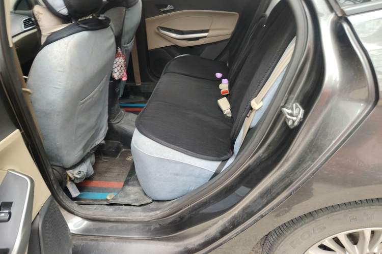 Used Ford Escort 2015 1.5L Manual Comfort Model
