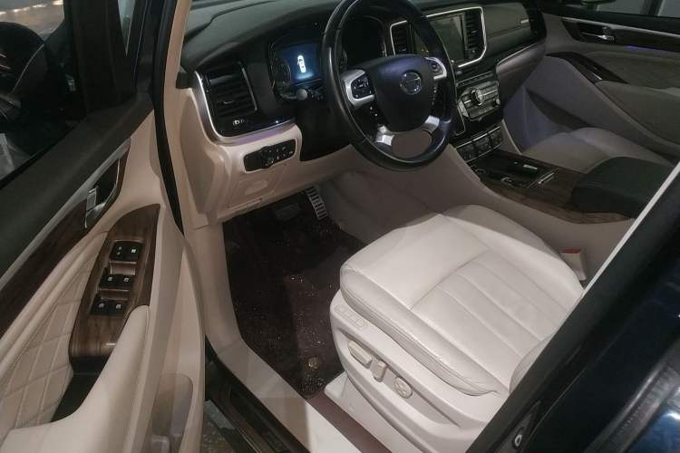 Used GAC Trumpchi M8 2018 320T Flagship Edition