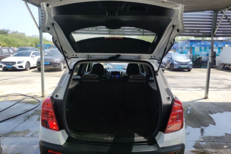 Used Chevrolet Trax 2014 1.4T Automatic Two-Wheel Drive Comfort Version Trunk
