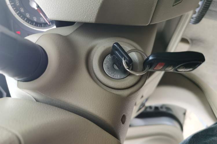 Used Venucia D50 2012 1.6L Automatic Prestige Edition
