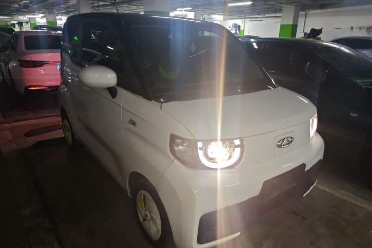 Used Chery QQ Ice Cream 2022 170km Sundae Phosphate Lithium-Ion
