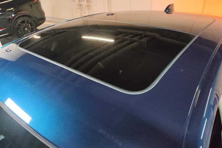 Used Honda Inspire 2023 260TURBO Elite Edition Roof