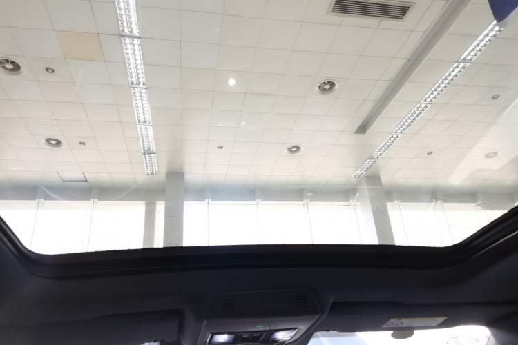 Used Volkswagen Tiguan L 2024 PRO 380TSI Four-Wheel Drive R-Line Prestige Edition Headliner