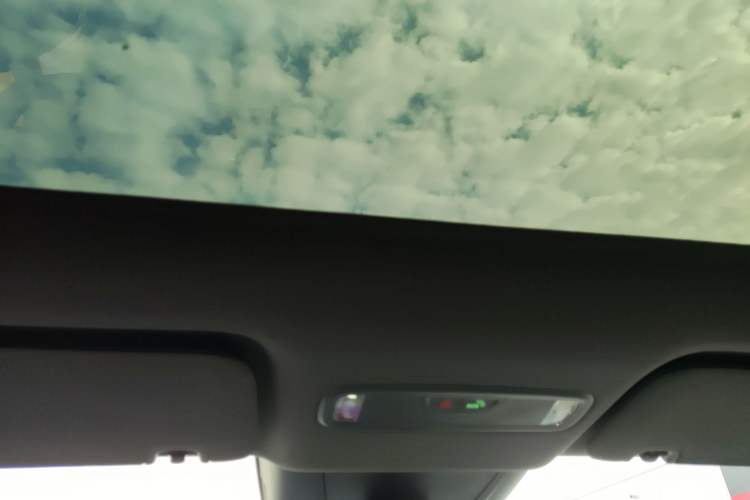 Used Lynk & Co Z20 2025 530 km Range Rear-Wheel Drive Max
