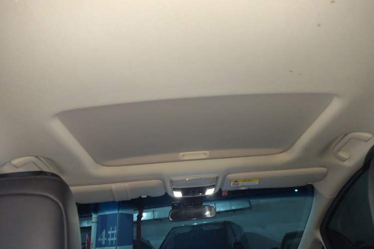 Used Honda Elysion 2022 2.0L eHEV Luxury First Edition