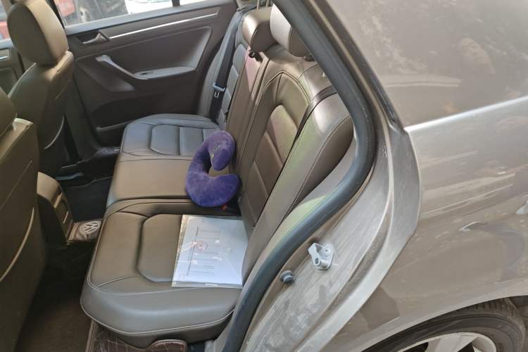 Used Volkswagen Bora 2014 1.6L Manual Comfort Model Left Rear Seat