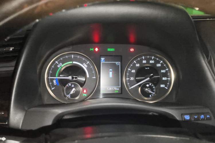 Used Toyota Alphard 2019 Dual-Engine 2.5L Luxury Edition