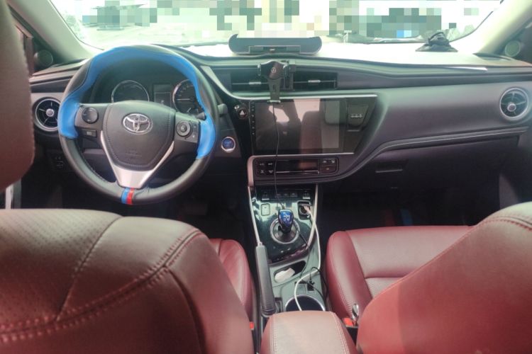 Used Toyota Corolla Hybrid E+ 2019 1.8L E-CVT Leading Edition Center Console
