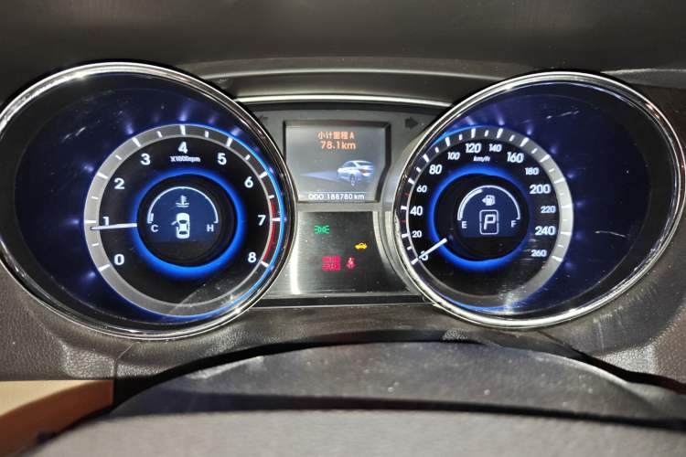 Used Hyundai Sonata 2011 2.0L Automatic Supreme Edition