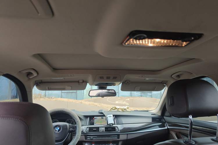 Used BMW 5 Series 2017 525Li Luxury Design Package Headliner