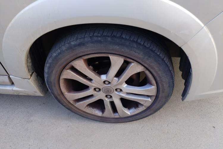 Used Suzuki Liana A6 2015 Hatchback 1.4L Manual Enjoyment Model Right Front Wheel Hub